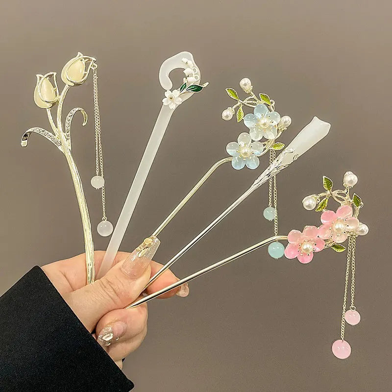Classic Chinese Hair Stick Pins for Women Butterfly Flower Star Fresh Handmade Hairpins Charm Jewelry Accessories Hair Ornaments